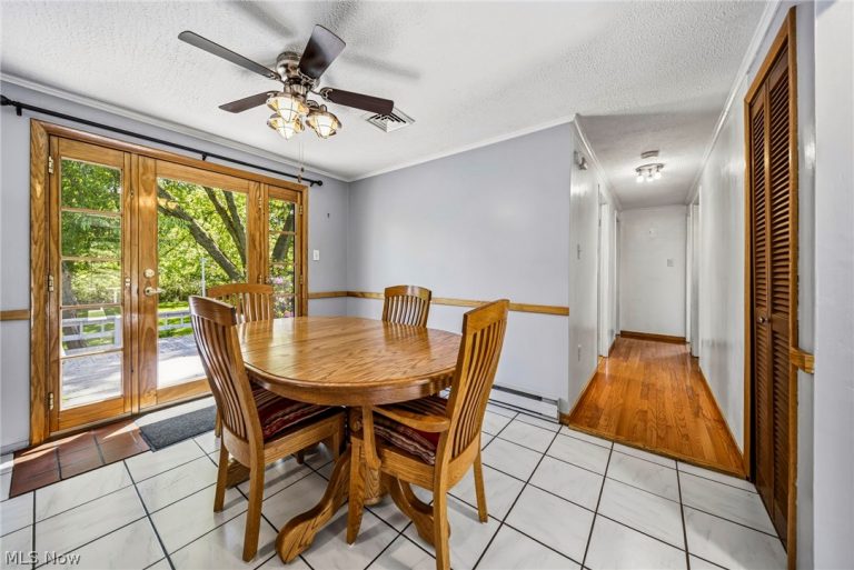 8451 Clay Street, Montville, OH - Photo 6