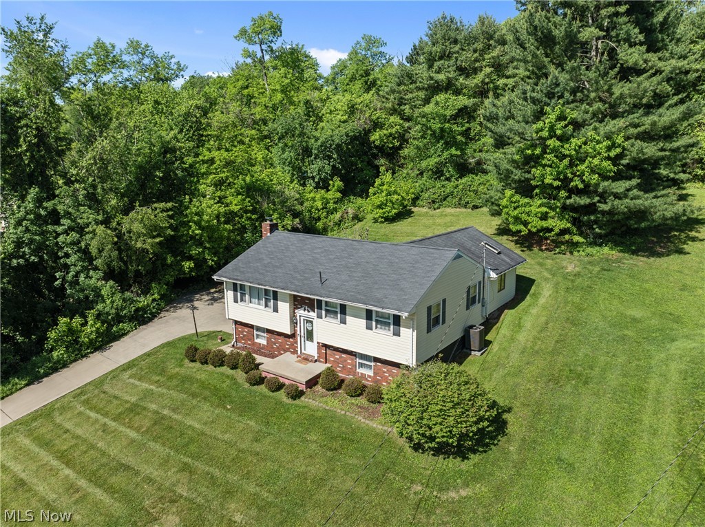 71660 Sunny Acres Drive, Martins Ferry, OH