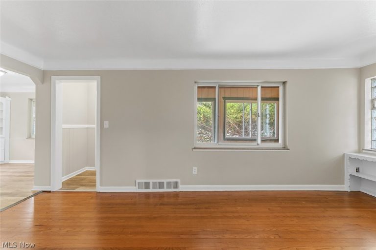 1485 221st Street, Euclid, OH - Photo 4