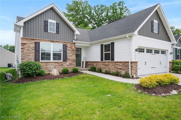 171 Eagle Circle, Amherst, OH, 44001