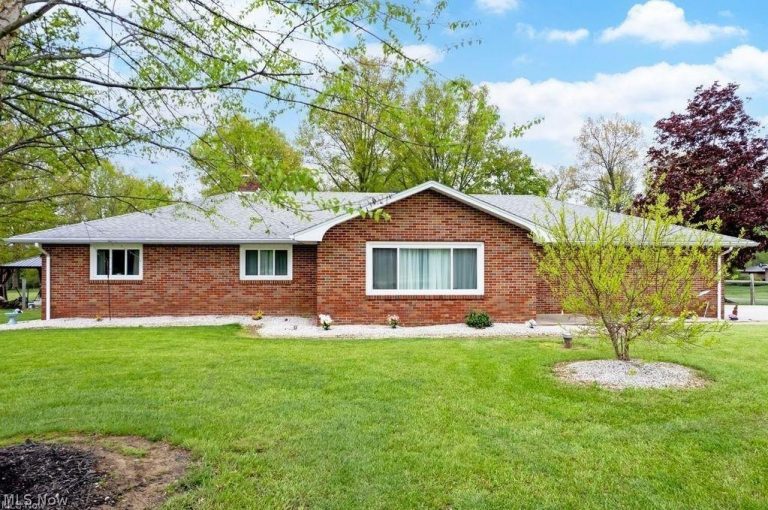 2530 Tuckahoe Road, Wooster, OH - Photo 2