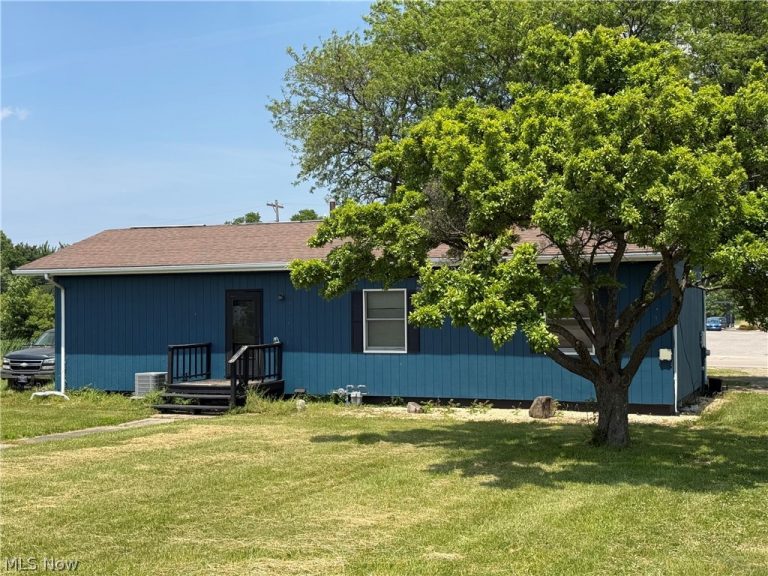 5400 Old Orchard Drive, Geneva, OH - Photo 4