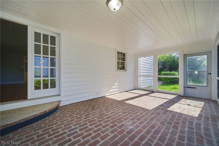 2673 Belvoir Boulevard, Shaker Heights, OH - Photo 5