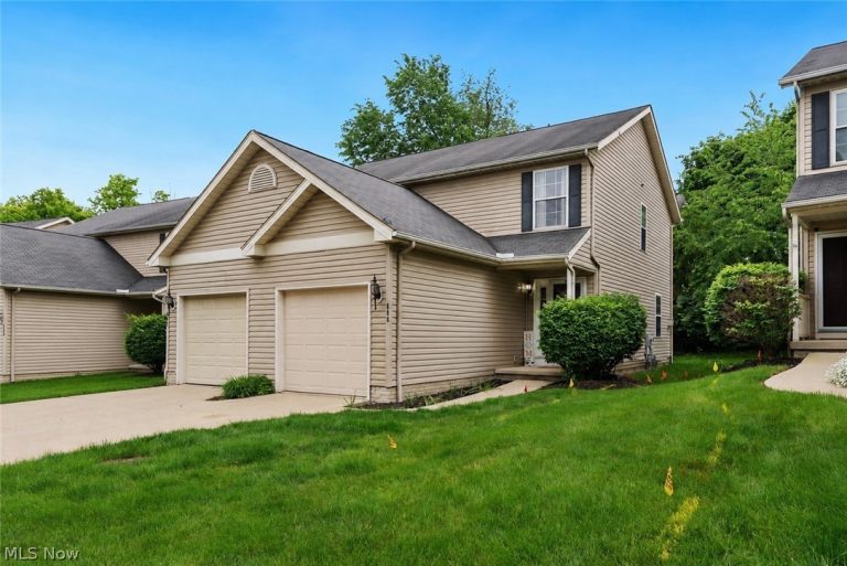 606 Birch Hill Drive, Medina, OH - Photo 2