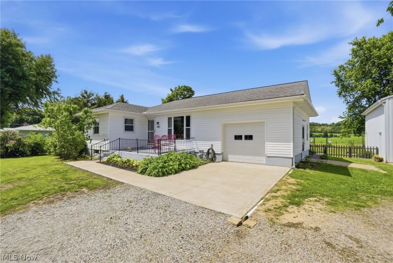 262 4th Street, Frazeysburg, OH - Photo 2