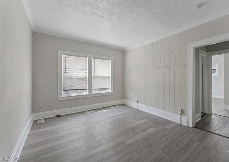 4600 Division Avenue #1, Cleveland, OH - Photo 4