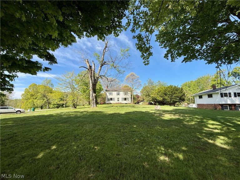 1388 Sherman Street, Geneva, OH - Photo 2