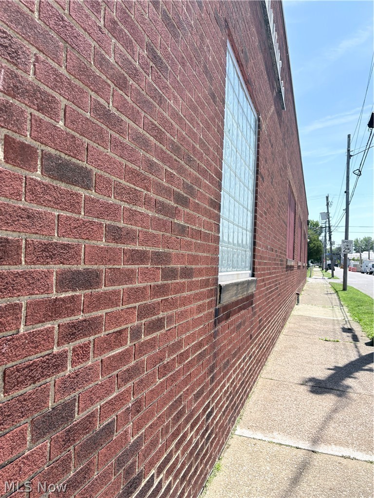 3202 St Clair Avenue, Cleveland, OH - Photo 2