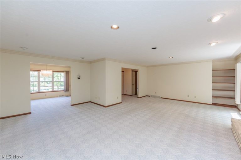 818 Shagbark Trail, Medina, OH - Photo 4