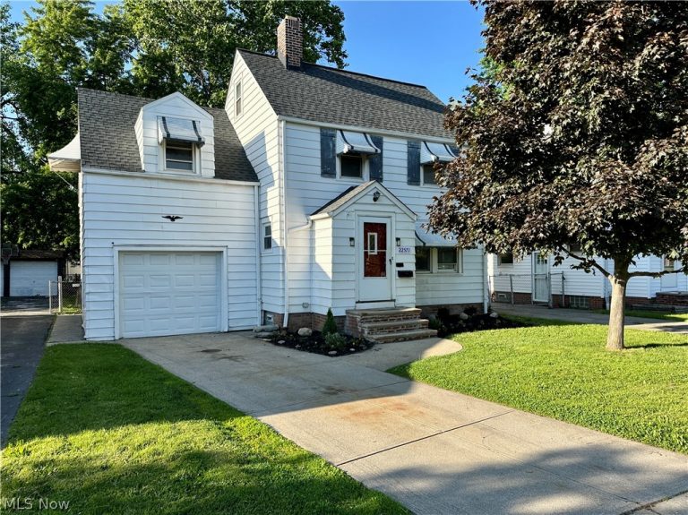 22571 Ivan Avenue, Euclid, OH, 44123