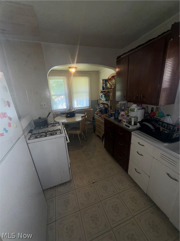 239 Ira Avenue, Akron, OH - Photo 4