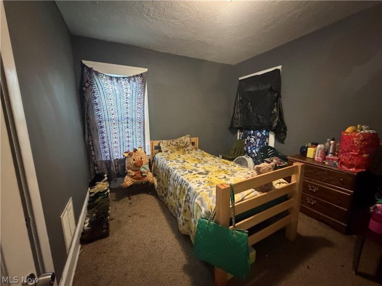 1105 Lakeview Road, Cleveland, OH - Photo 6
