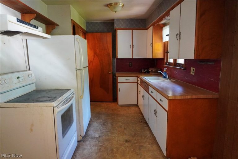 4450 7th Street, Canton, OH - Photo 4