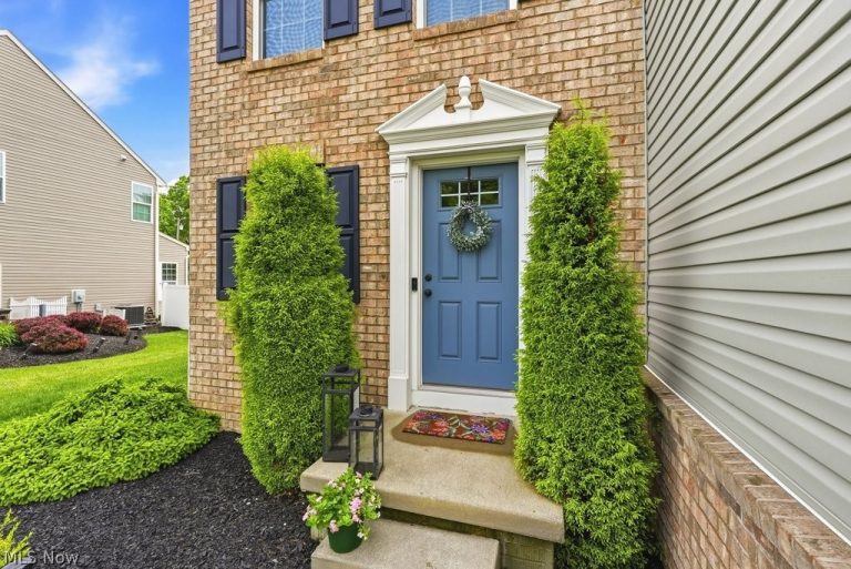 4028 Willow Way, Kent, OH - Photo 2