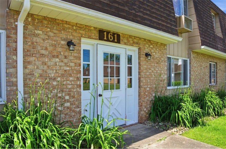 161 Stadler Court, Boardman, OH - Photo 4