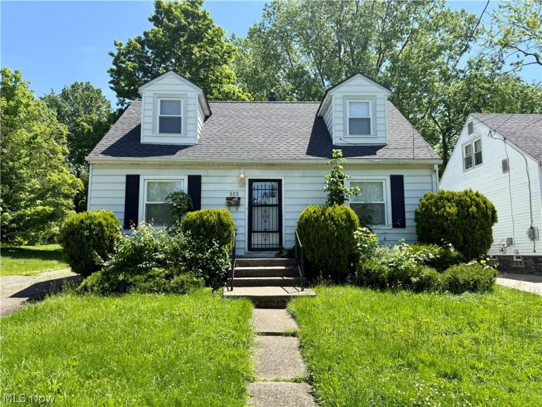 575 Noble Avenue, Akron, OH, 44320