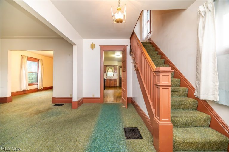 1604 First Street, Youngstown, OH - Photo 5