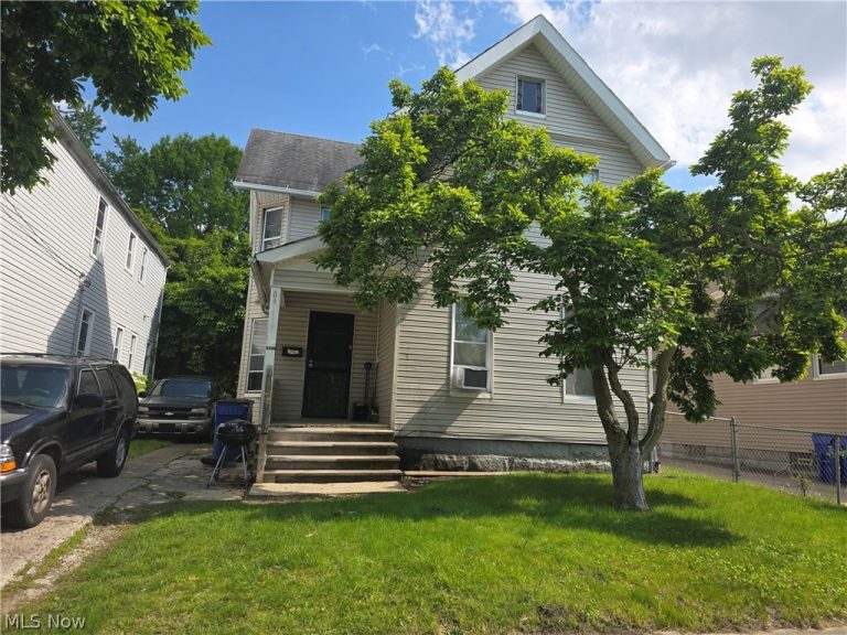 6408 Carl Avenue, Cleveland, OH, 44103