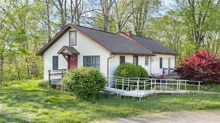 9000 Lincoln Way, Orrville, OH - Photo 6