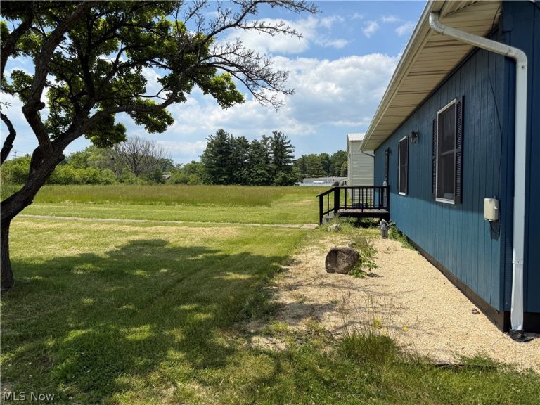 5400 Old Orchard Drive, Geneva, OH - Photo 2