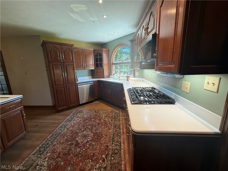 1552 14th Street, Cambridge, OH - Photo 6