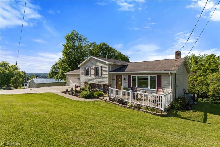 64243 Sand Hill Road, Bellaire, OH - Photo 3