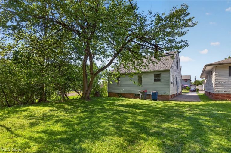 16218 Telfair Avenue, Cleveland, OH - Photo 5