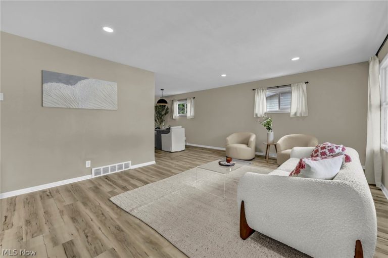 331 Horton Avenue, Akron, OH - Photo 5