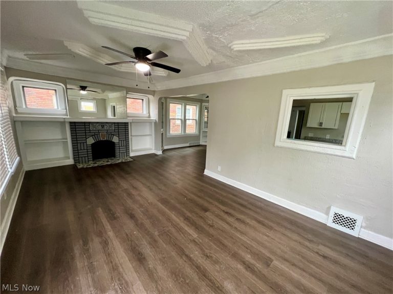 5153 Cato, Maple Heights, OH - Photo 4