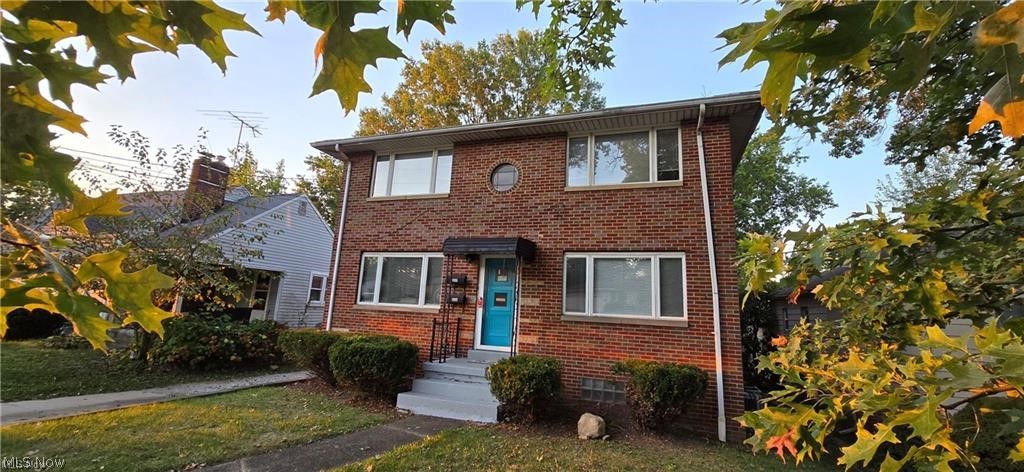 617 Robinson Avenue, Barberton, OH