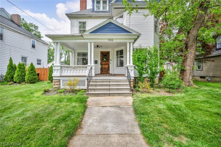 146 Harrison Street, Elyria, OH - Photo 4