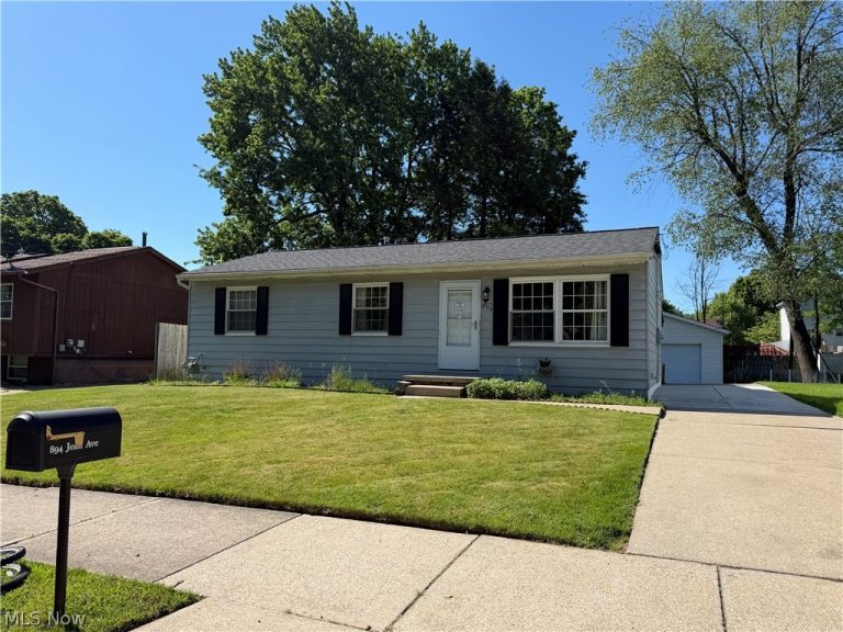 894 Jean Avenue, Akron, OH, 44310