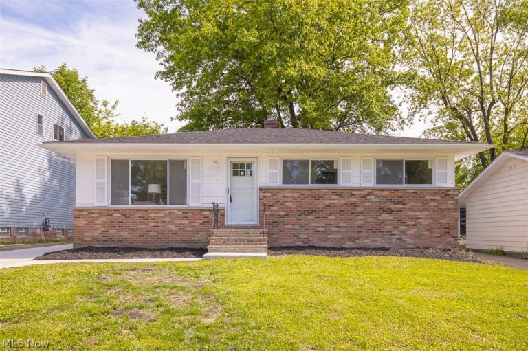 14936 Janice Drive, Maple Heights, OH, 44137