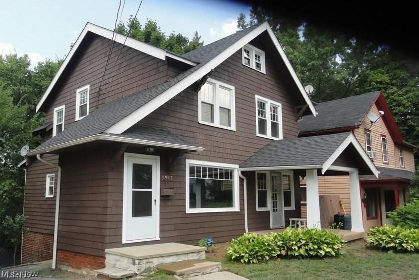 3917 Bluestone Road, Cleveland Heights, OH