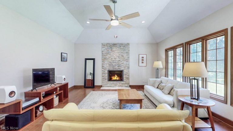 10 Deep Creek Lane, Moreland Hills, OH - Photo 6
