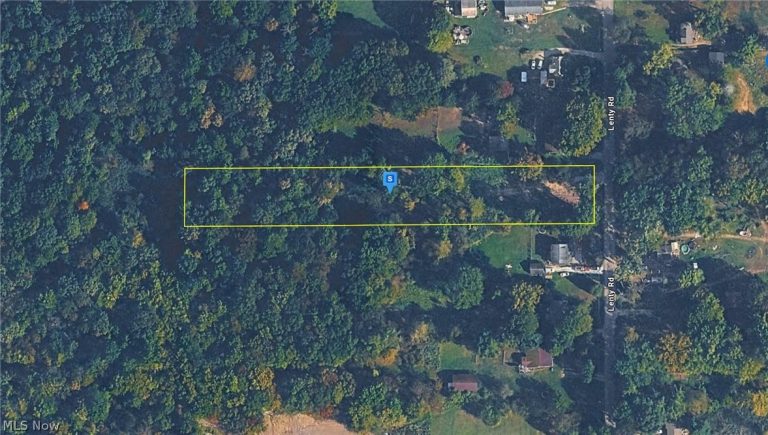 4550 Lenty Road, Barberton, OH, 44203