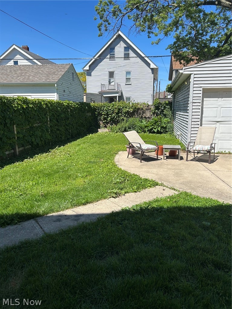 1200 Cook Avenue, Lakewood, OH - Photo 8