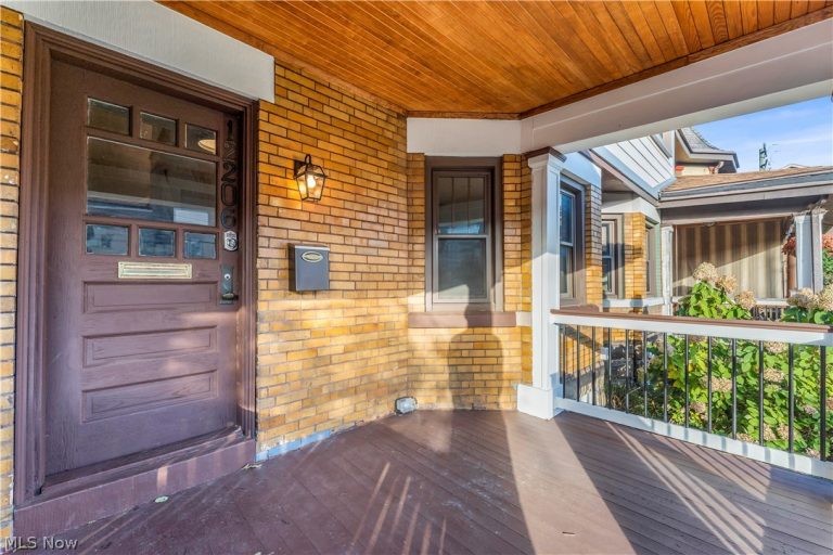 12206 Detroit Avenue, Lakewood, OH - Photo 3