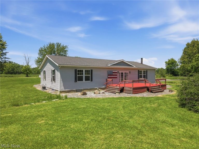 20101 Western Reserve Road, North Benton, OH - Photo 5