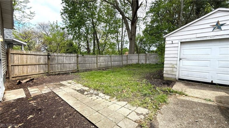 1405 Brandon Avenue, Akron, OH - Photo 6