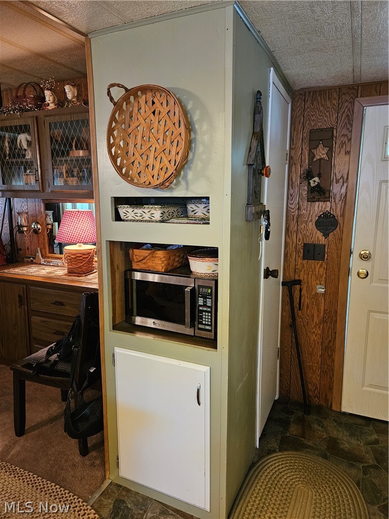 1243 Los Angeles Boulevard, North Canton, OH - Photo 4