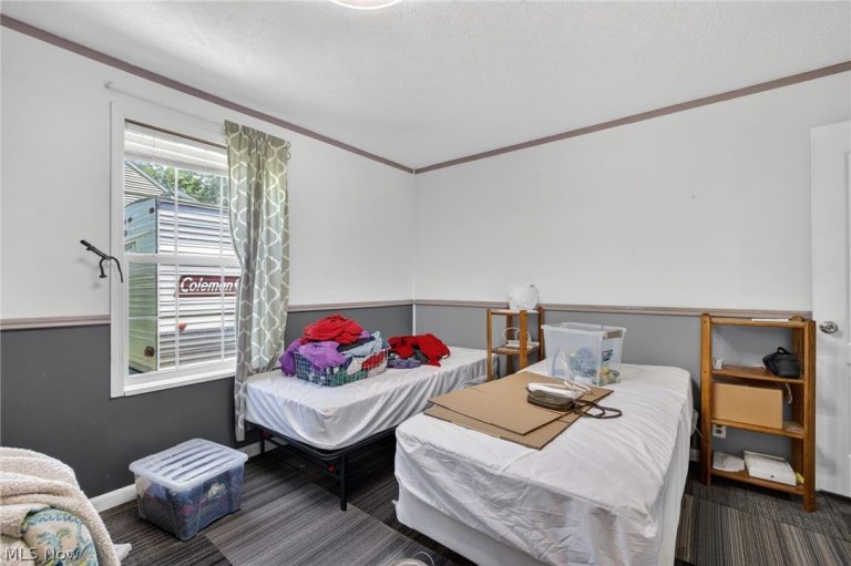 3359 Orion Street, North Canton, OH - Photo 3
