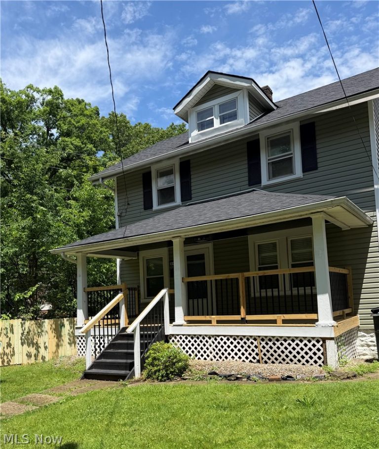 569 Barwell Street, Akron, OH, 44303