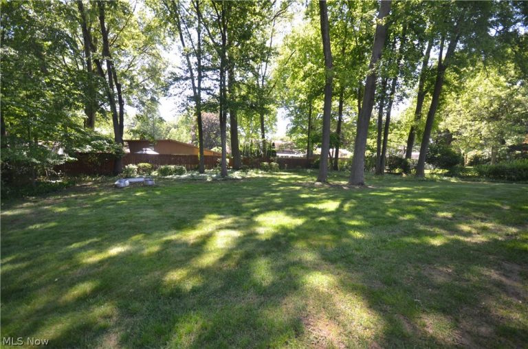 614 Fairwood Drive, Tallmadge, OH - Photo 3