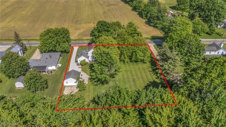 9598 Quarry Road, South Amherst, OH - Photo 5