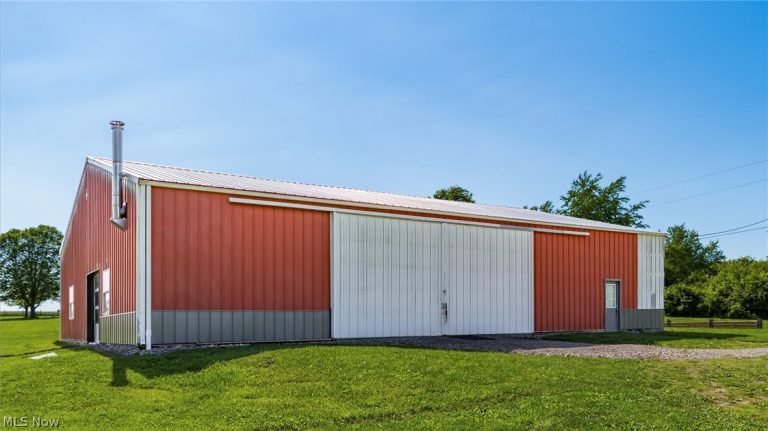 4920 Dresden Road, Zanesville, OH - Photo 2