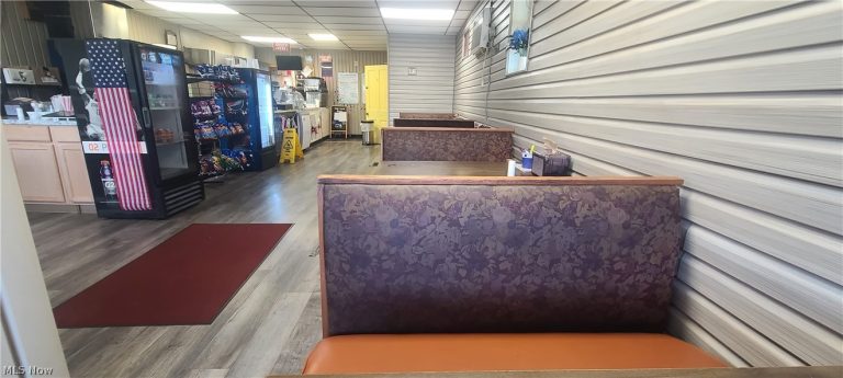 600 Broadway Avenue, Parkersburg, WV - Photo 6