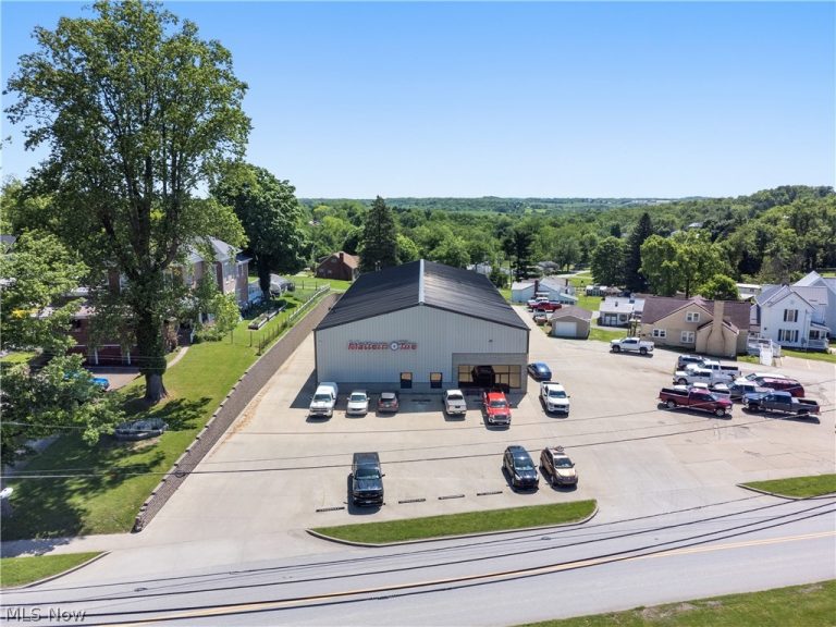 419 Lincoln, Cadiz, OH - Photo 6