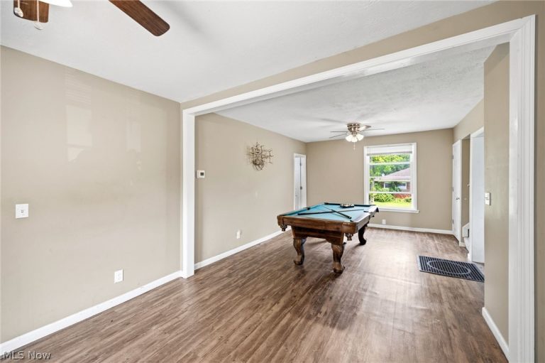 388 Prospect Street, Wellington, OH - Photo 5