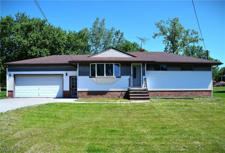 3713 Grafton Road, Brunswick, OH, 44212